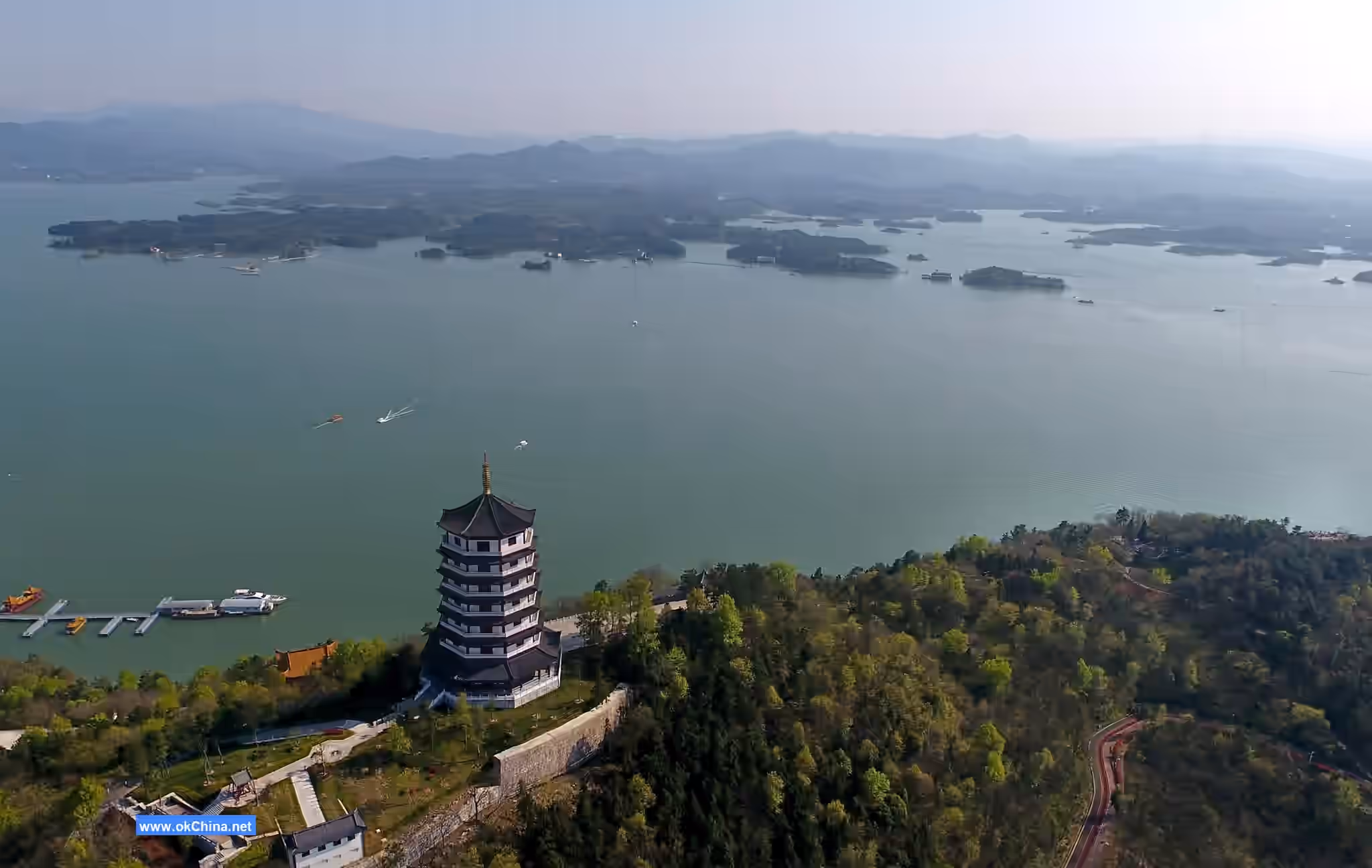 Wanfo Lake Scenic Area