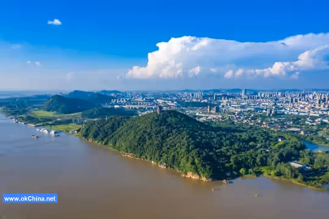 Changjiang Caishiji Cultural Ecological Tourist Area