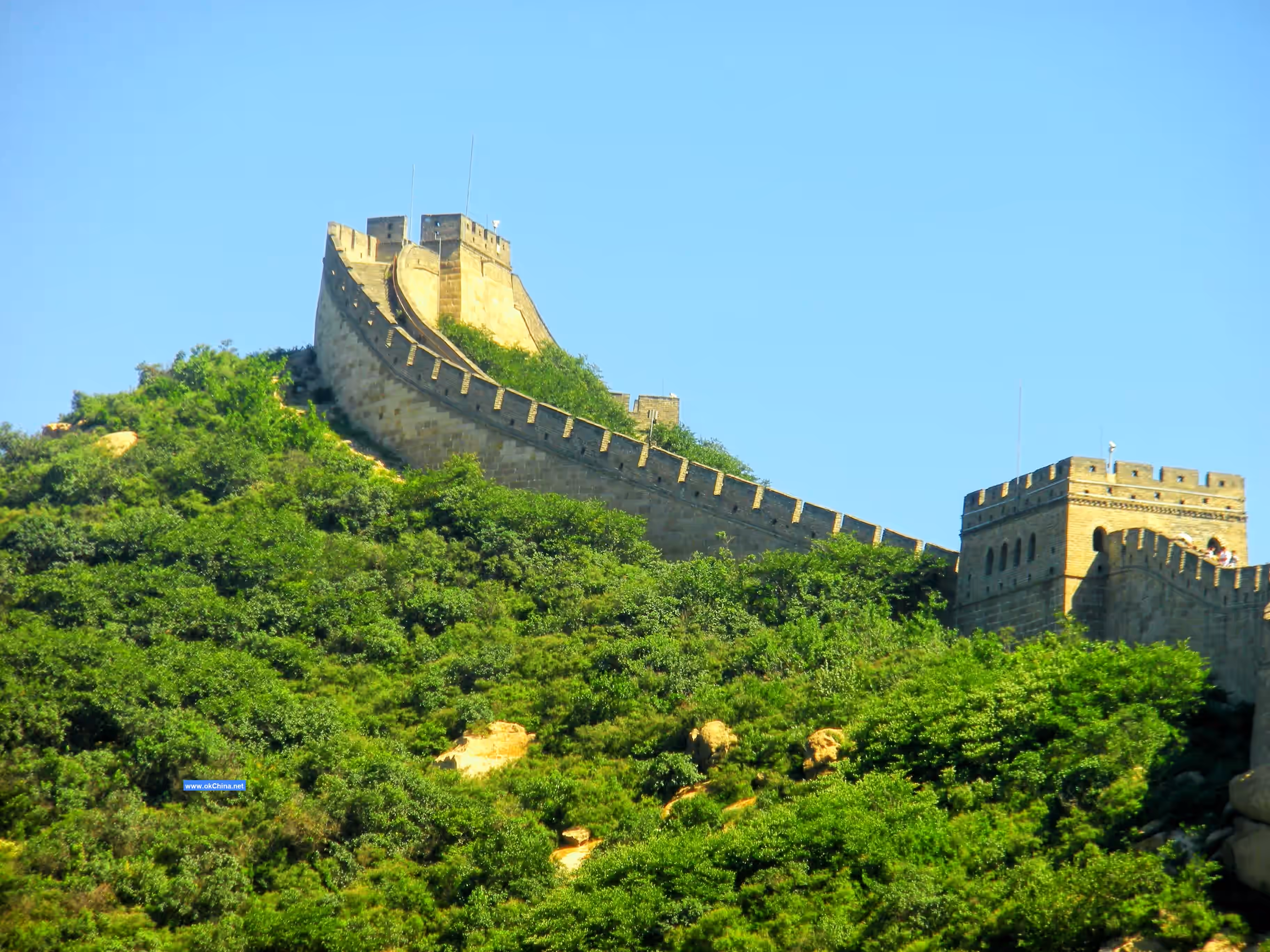 Badaling And Mutianyu Great Wall Tourist Area