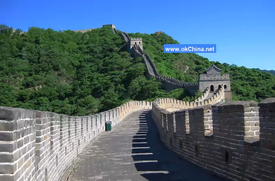 Badaling And Mutianyu Great Wall Tourist Area