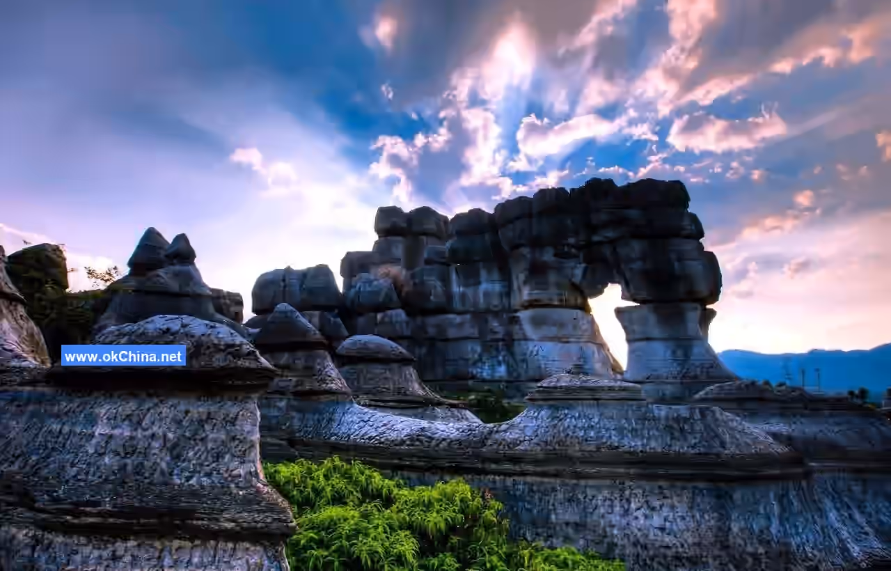 Wansheng Black Mountain Valley And Dragon Scale Stone Sea Scenic Area