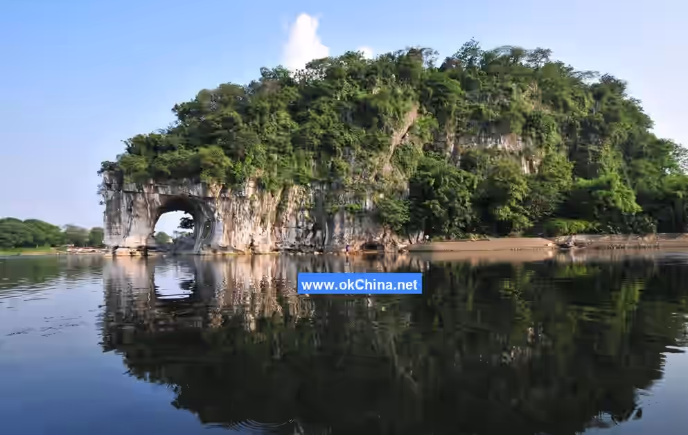 Two Rivers And Four Lakes And Elephant Hill Scenic Area