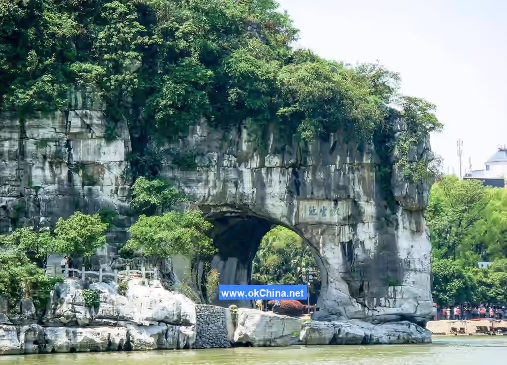 Two Rivers And Four Lakes And Elephant Hill Scenic Area