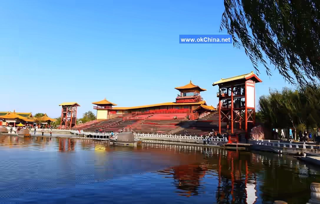 Qingming Riverside Landscape Garden
