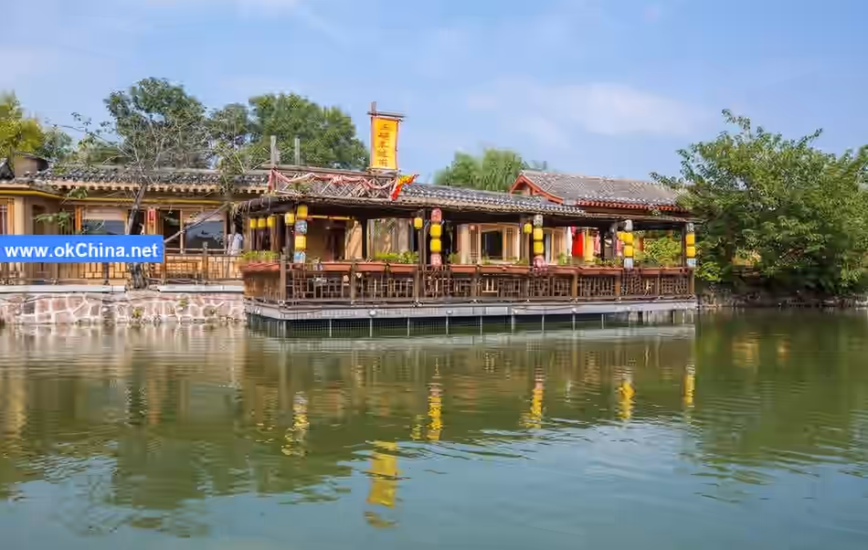 Qingming Riverside Landscape Garden