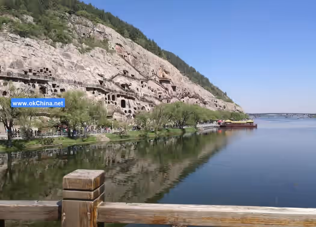 Longmen Grottoes Scenic Area