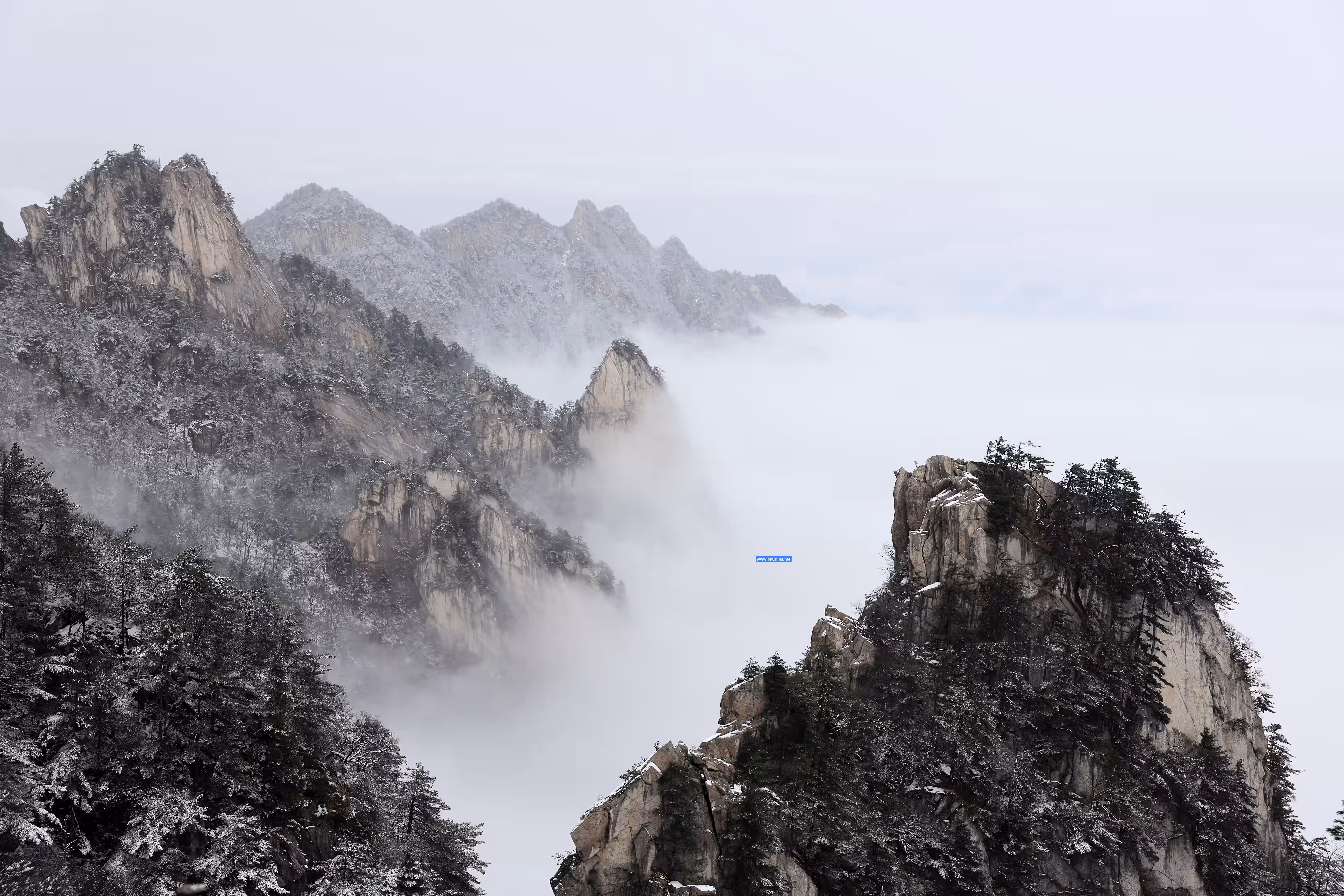 Yao Mountain And Central Plains Buddha Scenic Area