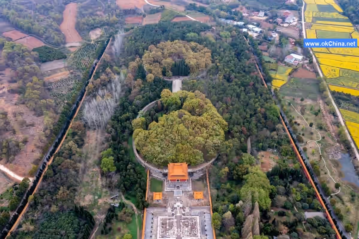 Mingxian Tomb Cultural Tourist Area