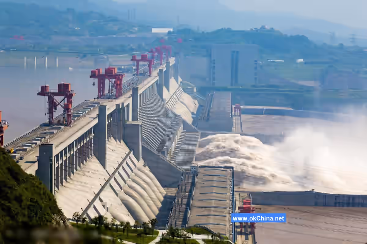 Three Gorges Dam And Qu Yuan Hometown Cultural Tourist Area