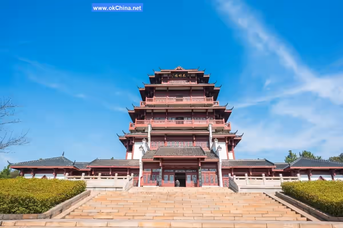 Huaminglou Tower Scenic Area