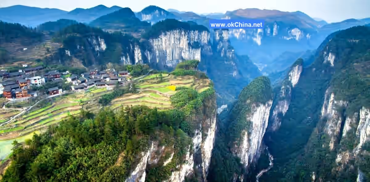 Aizhai And Shibadong And Dehang Grand Canyon Scenic Area