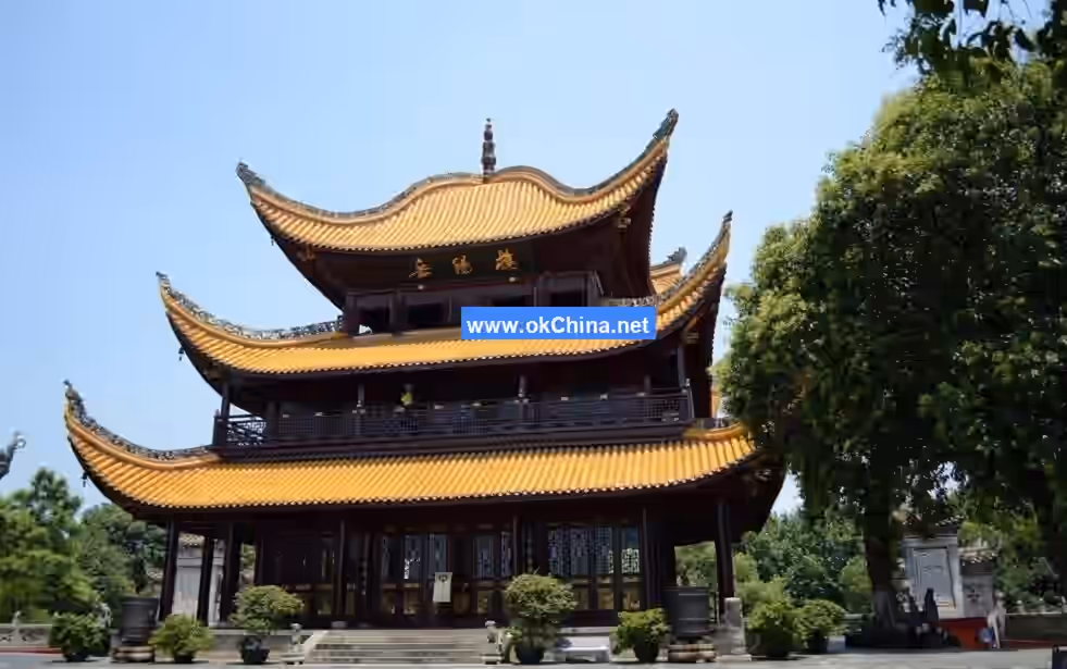 Yueyang Tower And Junshan Island Scenic Area