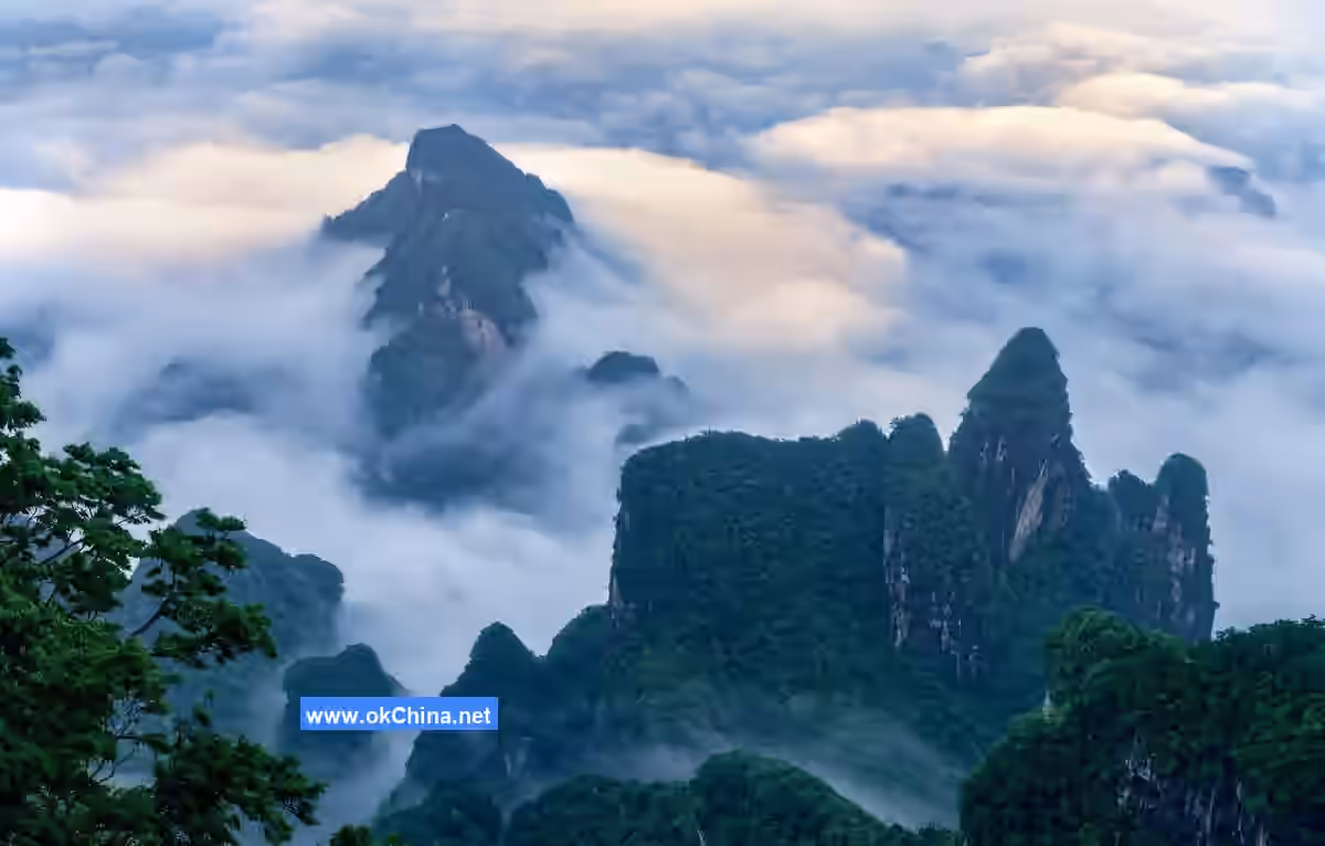 Wuling Stream And Tianmeng Mountain Tourist Area