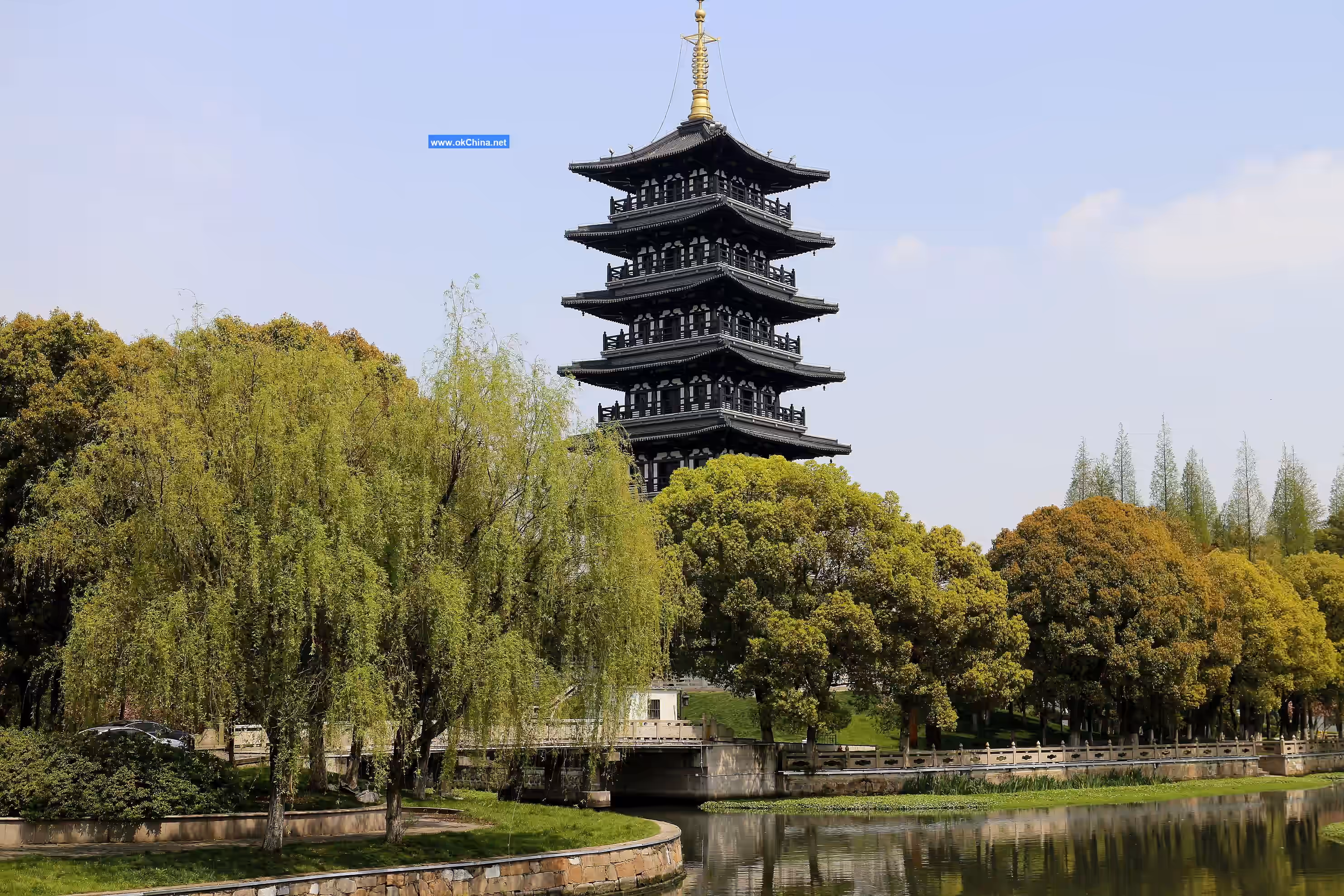 Shajiabang And Yushan Shang Lake Tourist Area