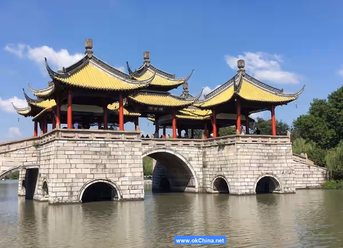 Slender West Lake Scenic Area