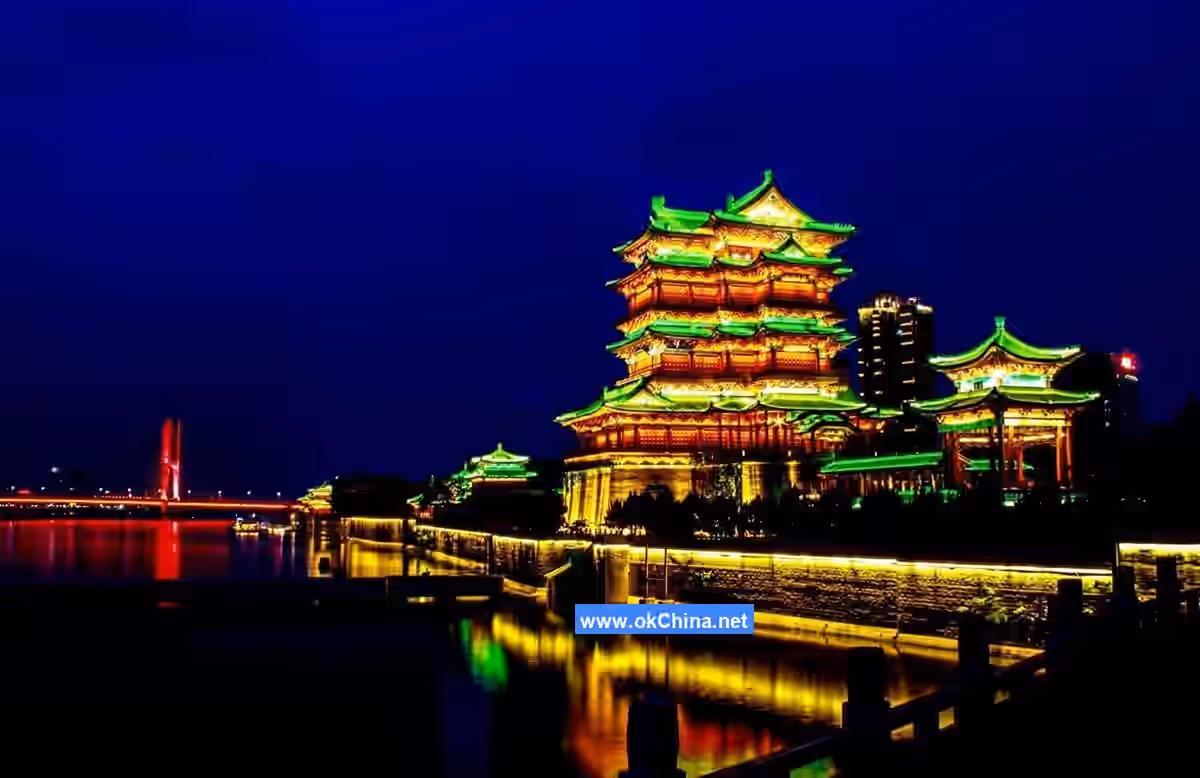 Pavilion Of Prince Teng Tourist Area