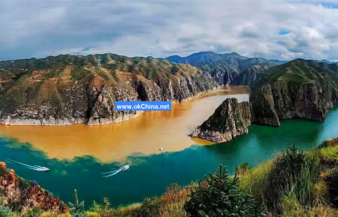 Qingtongxia Yellow River Grand Canyon Tourist Area