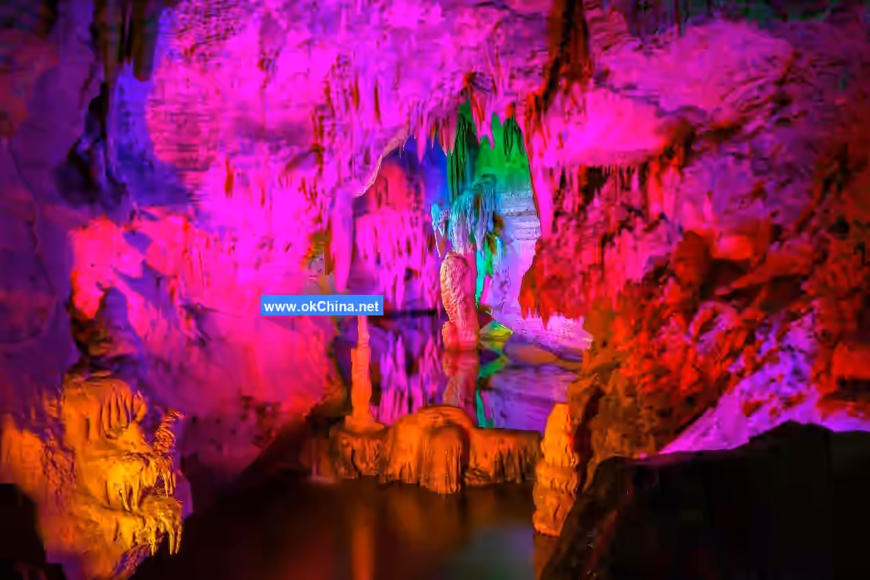 Firefly Water Cave And Underground Grand Canyon Tourist Area