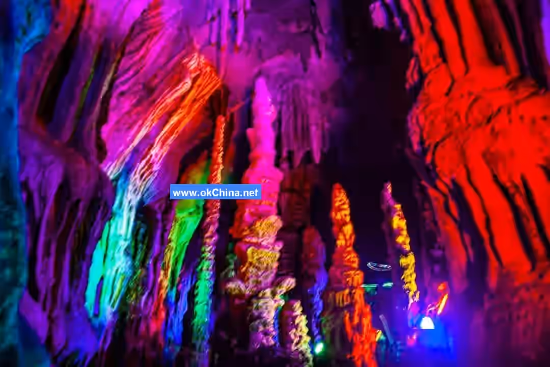 Firefly Water Cave And Underground Grand Canyon Tourist Area