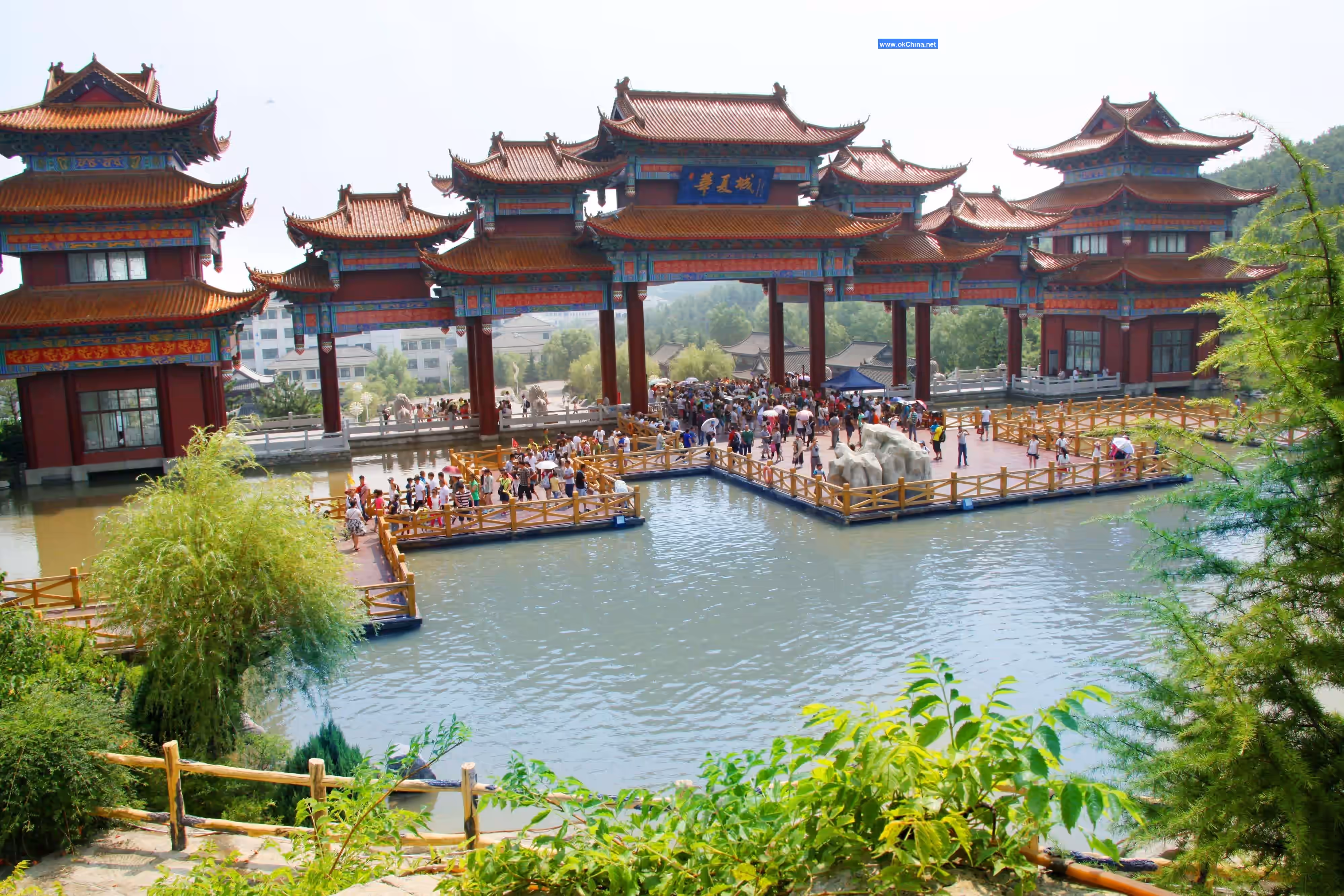 Weihai Huaxia City Scenic Area