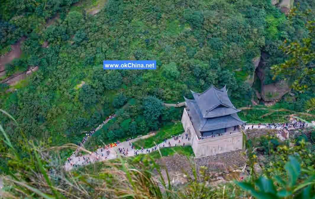 Jianmen Shu Road And Jianmen Fortress Tourist Area