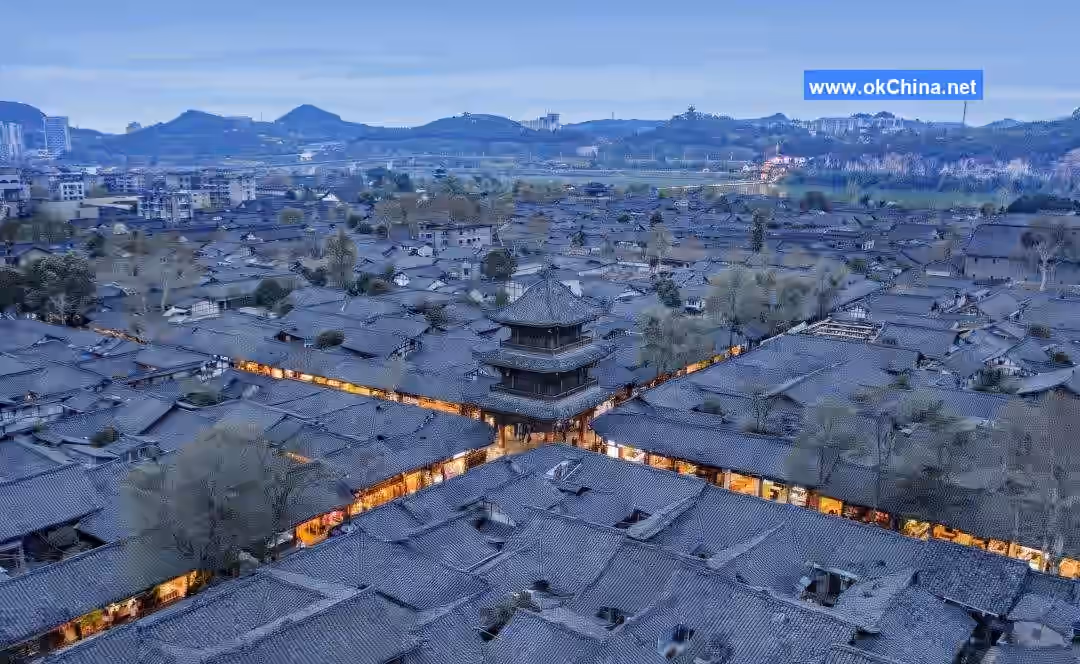 Langzhong Ancient City Tourist Area