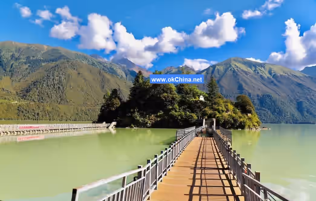 Basomtso Scenic Area